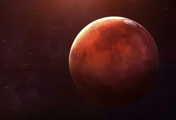En rymdfarkost närmar sig Mars, den röda planeten, med stjärnor som glittrar i bakgrunden.